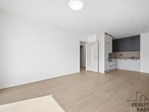 Pronájem bytu 2+kk, Hradec Králové, Na Střezině, 62 m2