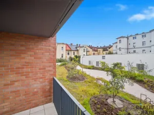 Pronájem bytu 2+kk, Hradec Králové, Na Střezině, 62 m2