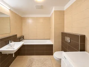 Prodej bytu 2+kk, České Budějovice - České Budějovice 3, Jírovcova, 54 m2
