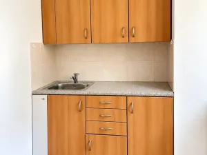 Pronájem bytu 1+kk, Brno, Kosmákova, 23 m2
