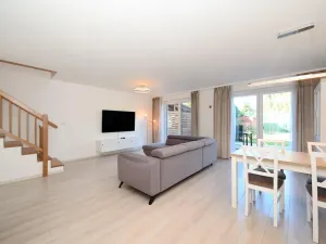 Pronájem rodinného domu, Zápy, 130 m2