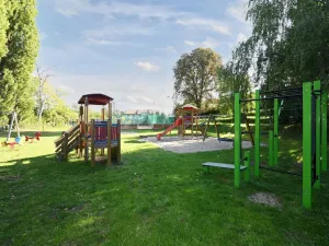 Pronájem rodinného domu, Zápy, 130 m2