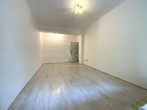 Prodej bytu 2+1, Praha, Na Petřinách, 53 m2