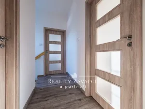 Pronájem rodinného domu, Kunice, Na Krásnici, 180 m2