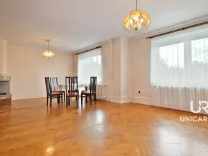 Prodej rodinného domu, Slavkov u Brna, Zámecká, 200 m2