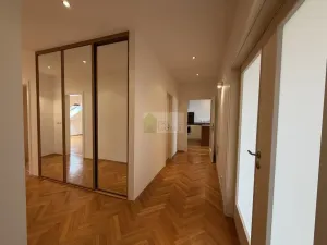 Prodej bytu 3+kk, Praha - Podolí, Levá, 137 m2