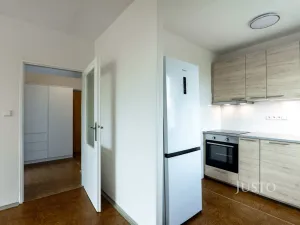 Pronájem bytu 2+kk, Praha - Řepy, Nevanova, 42 m2