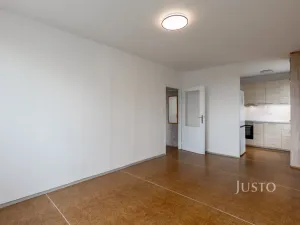 Pronájem bytu 2+kk, Praha - Řepy, Nevanova, 42 m2