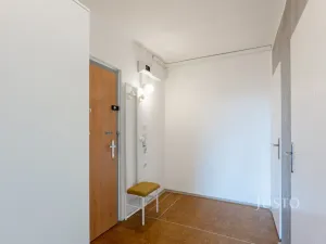 Pronájem bytu 2+kk, Praha - Řepy, Nevanova, 42 m2