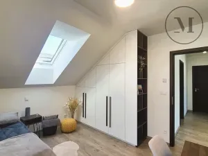 Prodej bytu 4+kk, Vráto, 99 m2