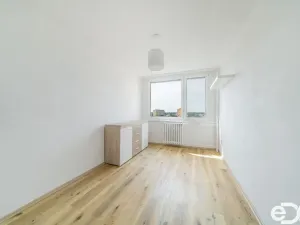 Prodej bytu 3+1, Hradec Králové, Gebauerova, 72 m2