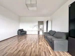 Pronájem bytu 3+1, Praha - Hlubočepy, Voskovcova, 75 m2