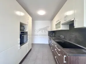 Pronájem bytu 3+1, Praha - Hlubočepy, Voskovcova, 75 m2