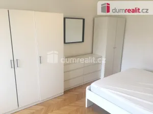 Pronájem bytu 2+kk, Praha - Smíchov, Moulíkova, 42 m2