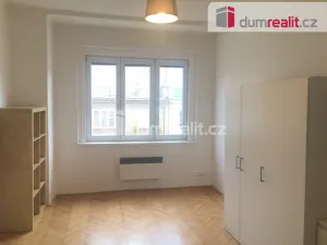 Pronájem bytu 2+kk, Praha - Smíchov, Moulíkova, 42 m2