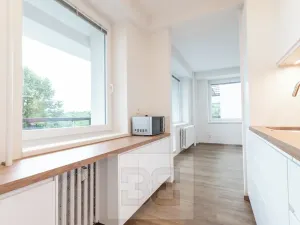 Pronájem bytu 2+kk, Praha - Hlubočepy, Devonská, 52 m2