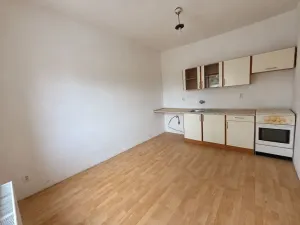 Prodej rodinného domu, Cebiv, 360 m2