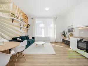 Prodej bytu 1+kk, Praha, Čestmírova, 40 m2
