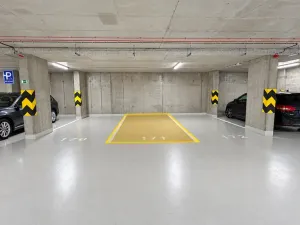 Prodej garážového stání, Praha, Vyletalova, 12 m2