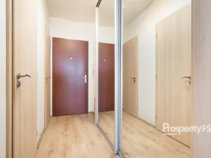 Prodej bytu 1+kk, Praha - Vysočany, Freyova, 33 m2