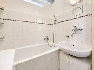 Prodej bytu 2+1, Brno, Došlíkova, 52 m2