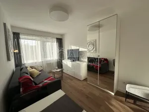 Pronájem bytu 1+kk, Praha - Jinonice, Peroutkova, 22 m2