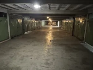 Pronájem garáže, Zlín - Příluky, Dřevnická, 16 m2