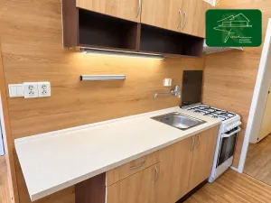 Pronájem bytu 2+1, Česká Lípa, Železničářská, 62 m2