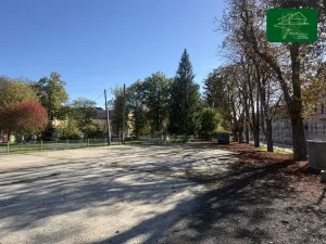 Prodej komerční nemovitosti, Česká Lípa, Bezručova, 1702 m2