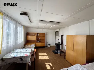 Pronájem skladu, Chlum u Třeboně, 480 m2