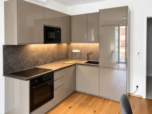 Pronájem bytu 2+kk, Praha - Košíře, Starokošířská, 55 m2
