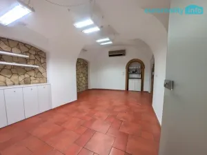 Pronájem obchodního prostoru, Plzeň, Zbrojnická, 50 m2