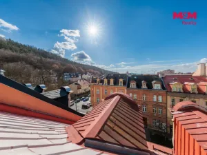 Prodej bytu 4+1, Karlovy Vary, Wolkerova, 146 m2