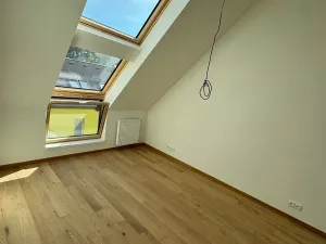 Prodej bytu 3+kk, Praha, Střížkovská, 74 m2