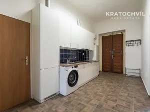Pronájem bytu 3+kk, Praha - Karlín, U nádražní lávky, 101 m2