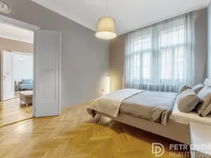Prodej bytu 3+kk, Praha - Nové Město, Růžová, 74 m2