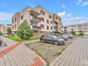 Pronájem bytu 3+kk, Hradec Králové - Pražské Předměstí, Václavkova, 77 m2