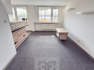 Pronájem bytu 3+kk, Kladno, Italská, 61 m2