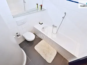 Pronájem bytu 5+kk, Praha - Dejvice, Kafkova, 105 m2