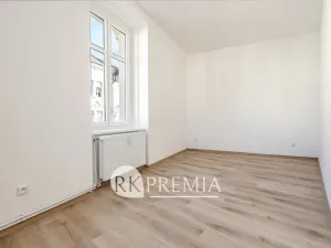 Pronájem bytu 2+kk, Teplice, 28. října, 47 m2