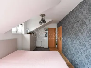 Prodej bytu 3+kk, Nupaky, K Parku, 77 m2