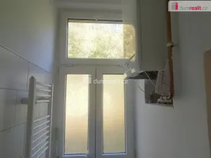 Pronájem bytu 1+1, Karlovy Vary, Na Vyhlídce, 39 m2