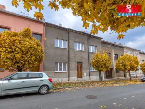 Prodej činžovního domu, Louny, Karlova, 193 m2