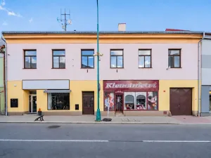 Prodej činžovního domu, Chlumec nad Cidlinou - Chlumec nad Cidlinou I, Klicperovo náměstí, 700 m2