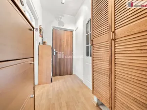 Prodej bytu 2+1, Karlovy Vary - Drahovice, Anglická, 59 m2