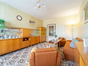Prodej bytu 3+1, Strakonice - Přední Ptákovice, Povážská, 64 m2