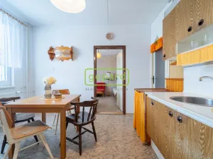 Prodej bytu 3+1, Strakonice - Přední Ptákovice, Povážská, 64 m2