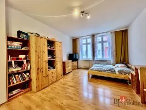 Pronájem bytu 2+1, Opava - Město, Kolářská, 62 m2