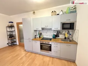Pronájem bytu 1+kk, Praha - Letňany, Pavla Beneše, 39 m2