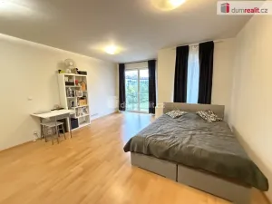 Pronájem bytu 1+kk, Praha - Letňany, Pavla Beneše, 39 m2